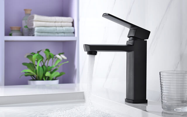 Single Handle Basin Faucet