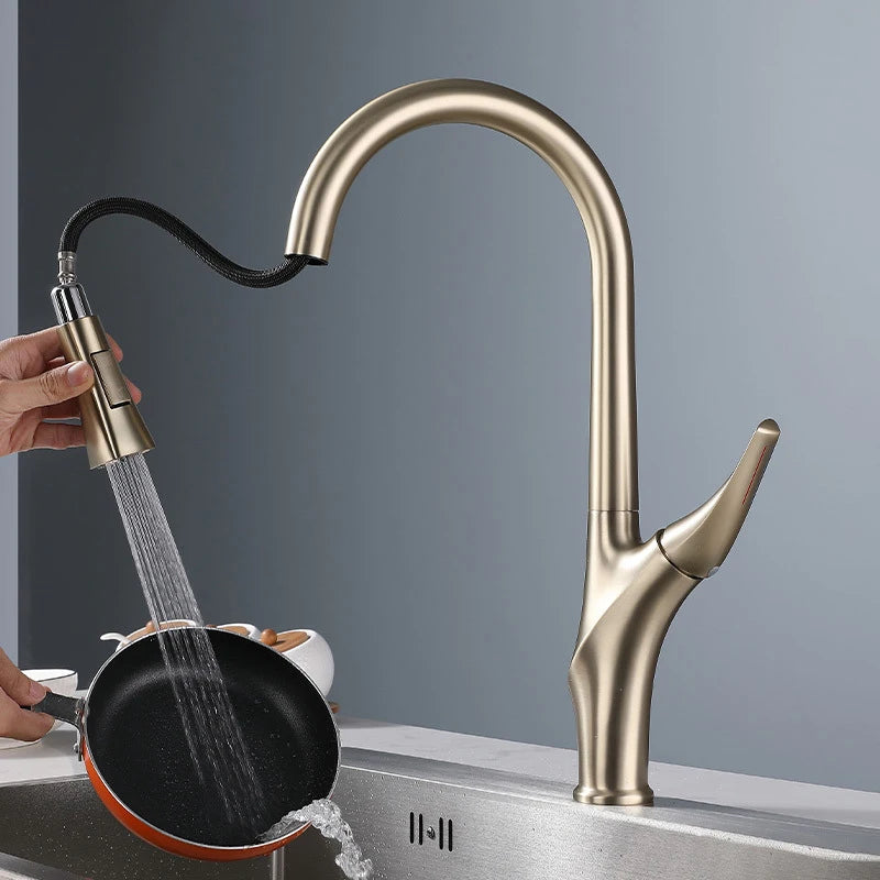 Brushed Gold Pull Out Kitchen Faucet Rotatable Cold Hot Water Mixer Taps Single Handle Deck Mounted Kitchen Sink Faucets