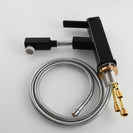 Brass Pulldown Basin Faucet with Pull Out Sprayer Single Lever Faucet for Bathroom Hot and Cold Water Faucet