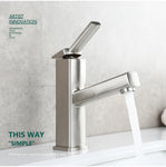 Brass Pulldown Basin Faucet with Pull Out Sprayer Single Lever Faucet for Bathroom Hot and Cold Water Faucet