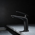 Single Handle Bathroom Faucet Lavatory Sink Faucets One Hole Faucet in Solid Brass